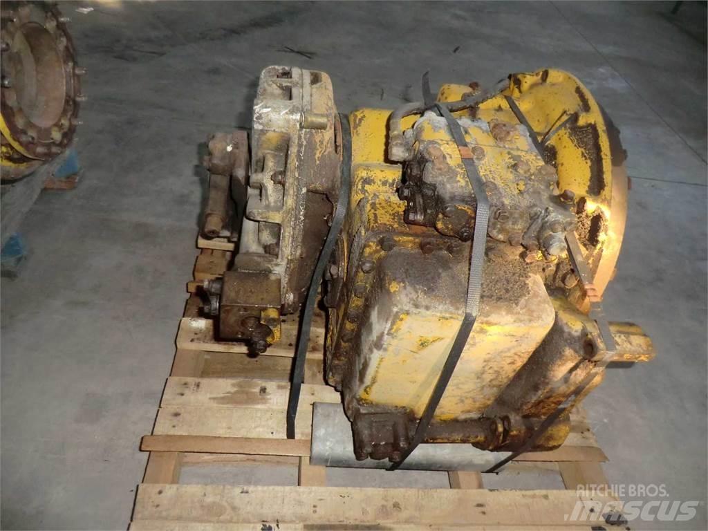 CAT 631B Drugo