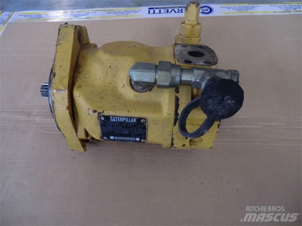 CAT 735 Drugo