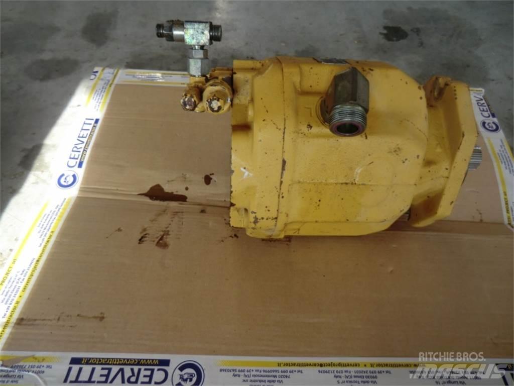 CAT 735 Drugo