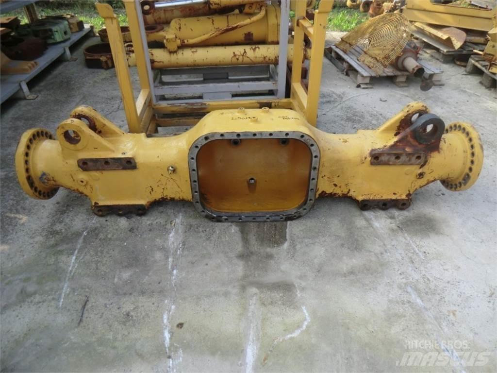 CAT 735 Drugo
