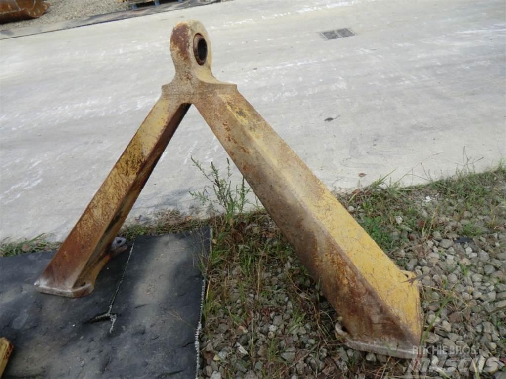 CAT 735 Podvozje in vzmetenje