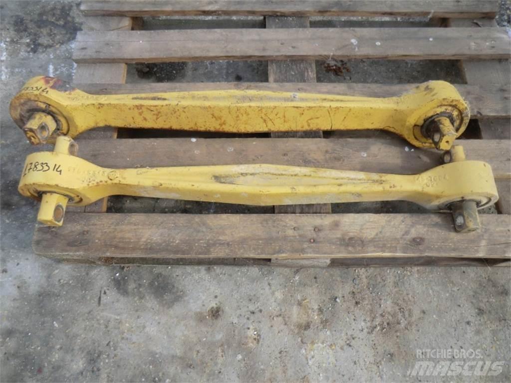 CAT 735 Gosenice