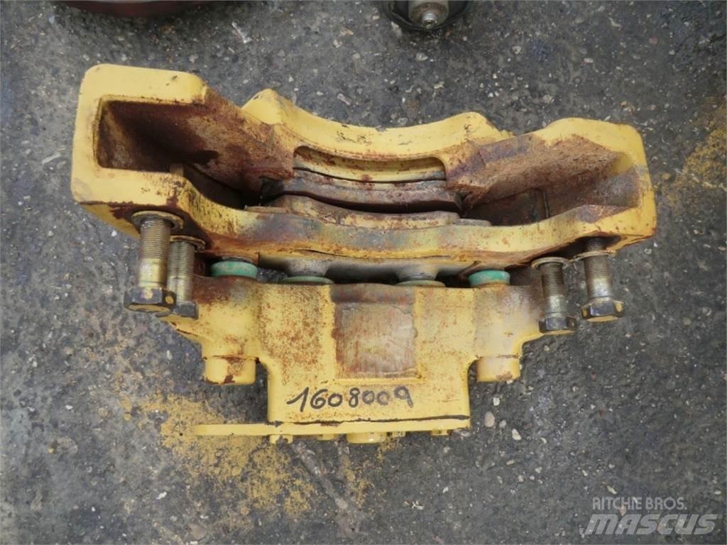 CAT 735 Drugo
