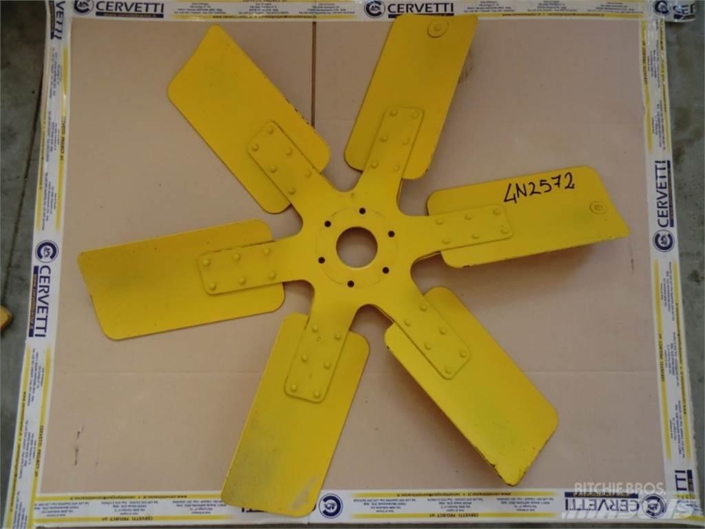 CAT 735 Drugo
