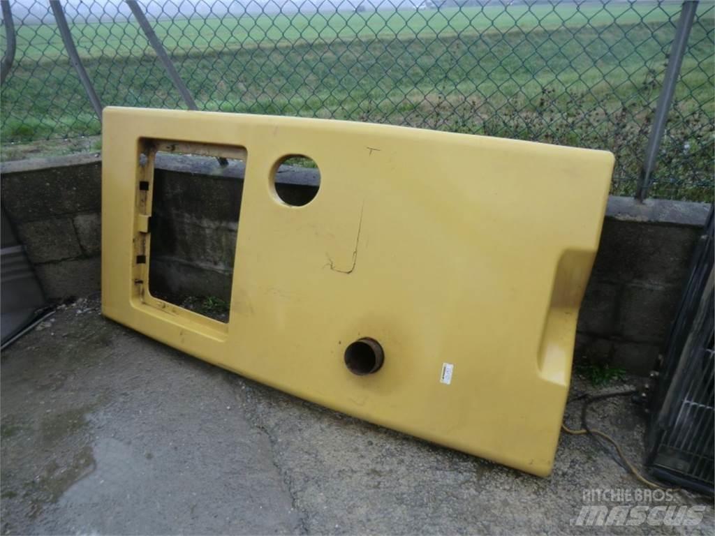 CAT 928G Podvozje in vzmetenje