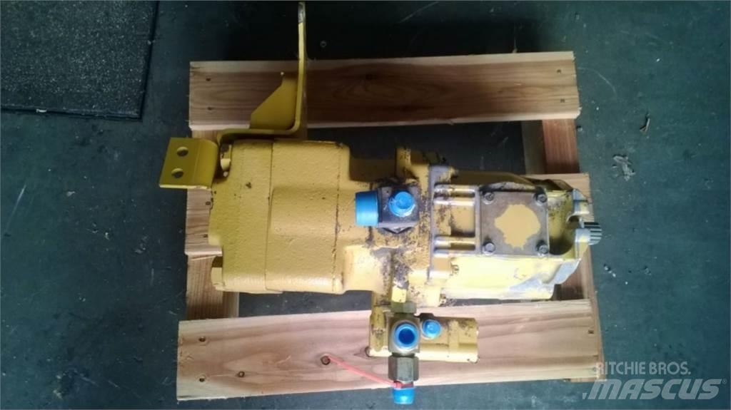 CAT 928G Drugo