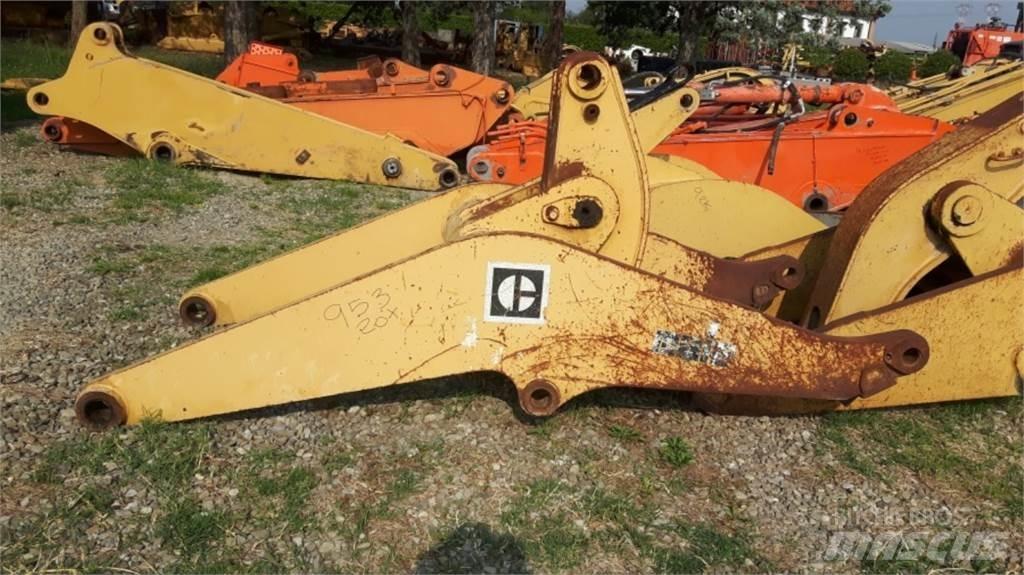 CAT 953 Podvozje in vzmetenje