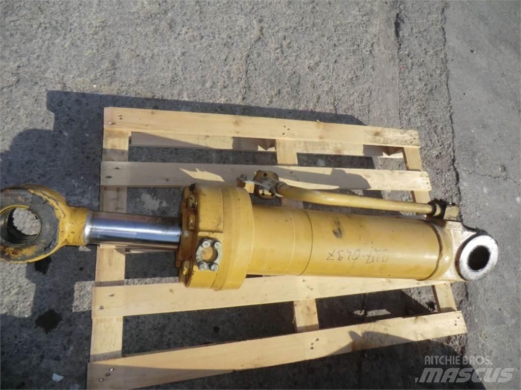 CAT 962H Drugo