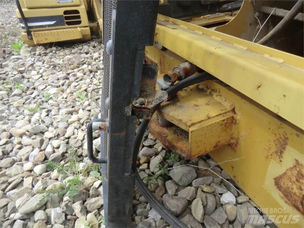 CAT 962H Podvozje in vzmetenje