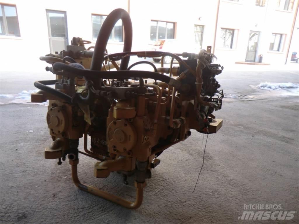 CAT 963C Drugo