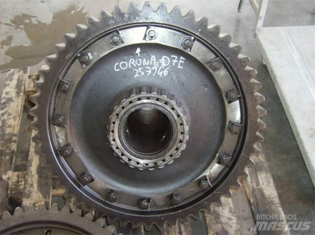 CAT 963C Drugo