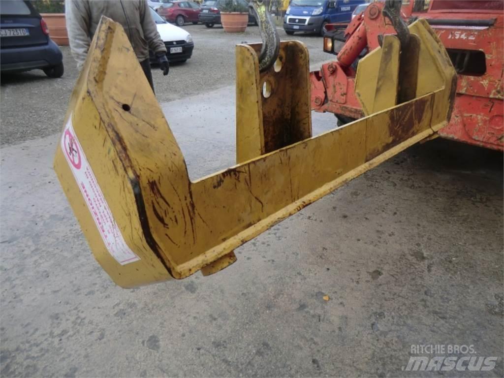 CAT 963D Podvozje in vzmetenje