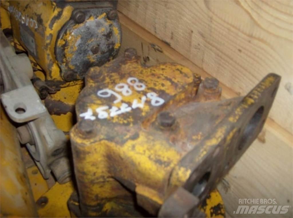 CAT 988 Gradbeništvo - drugo