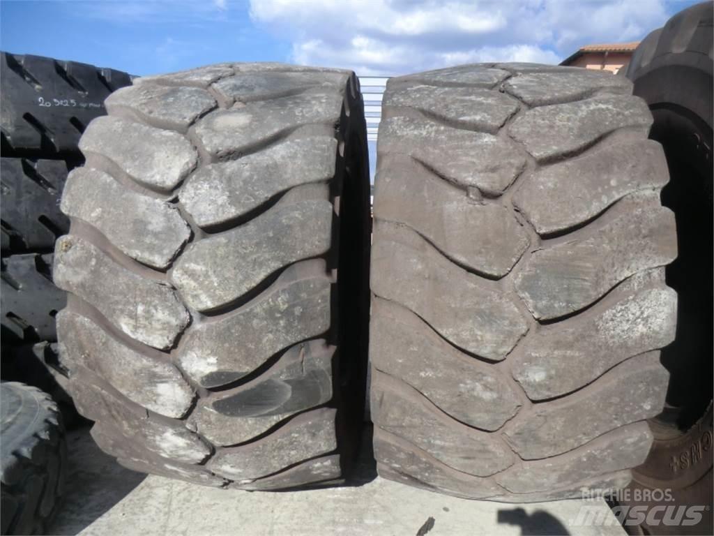 CAT 988G Drugo