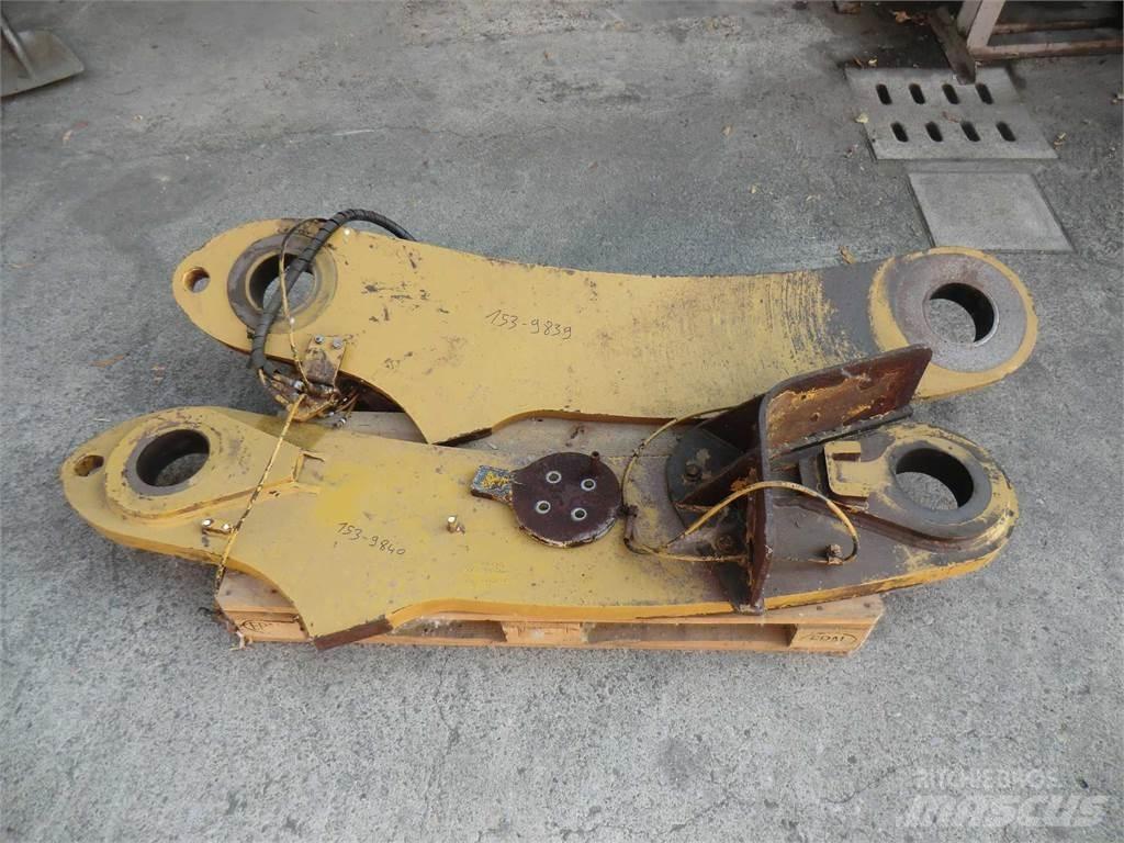 CAT 988H Podvozje in vzmetenje