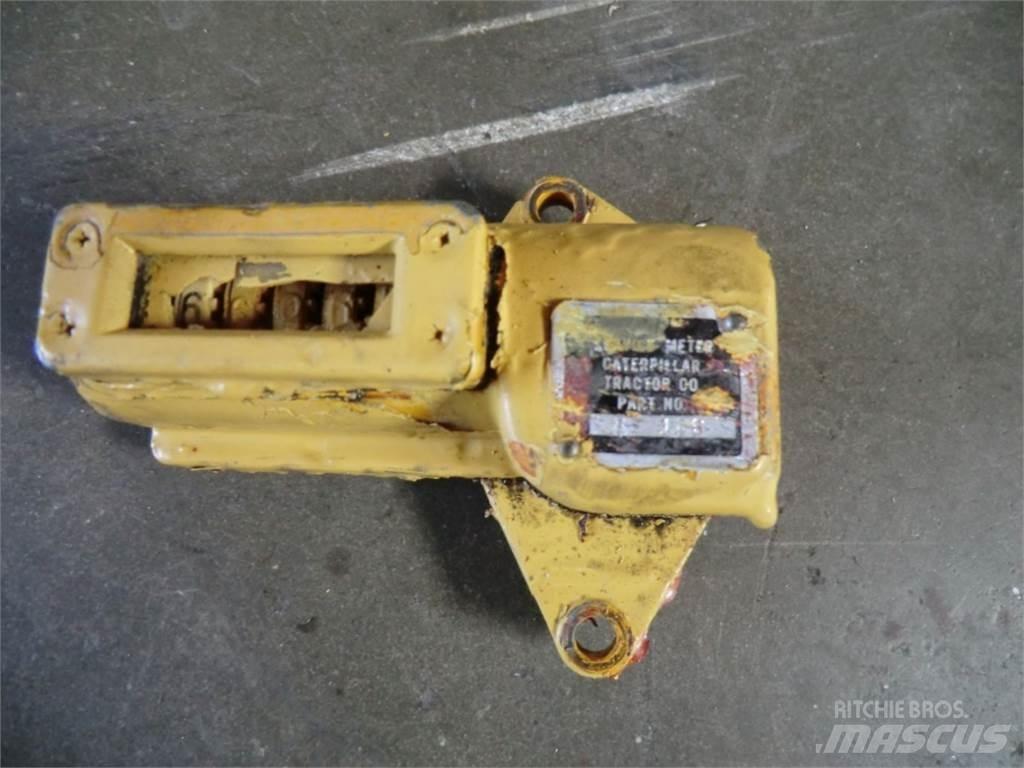 CAT D333 Motorji