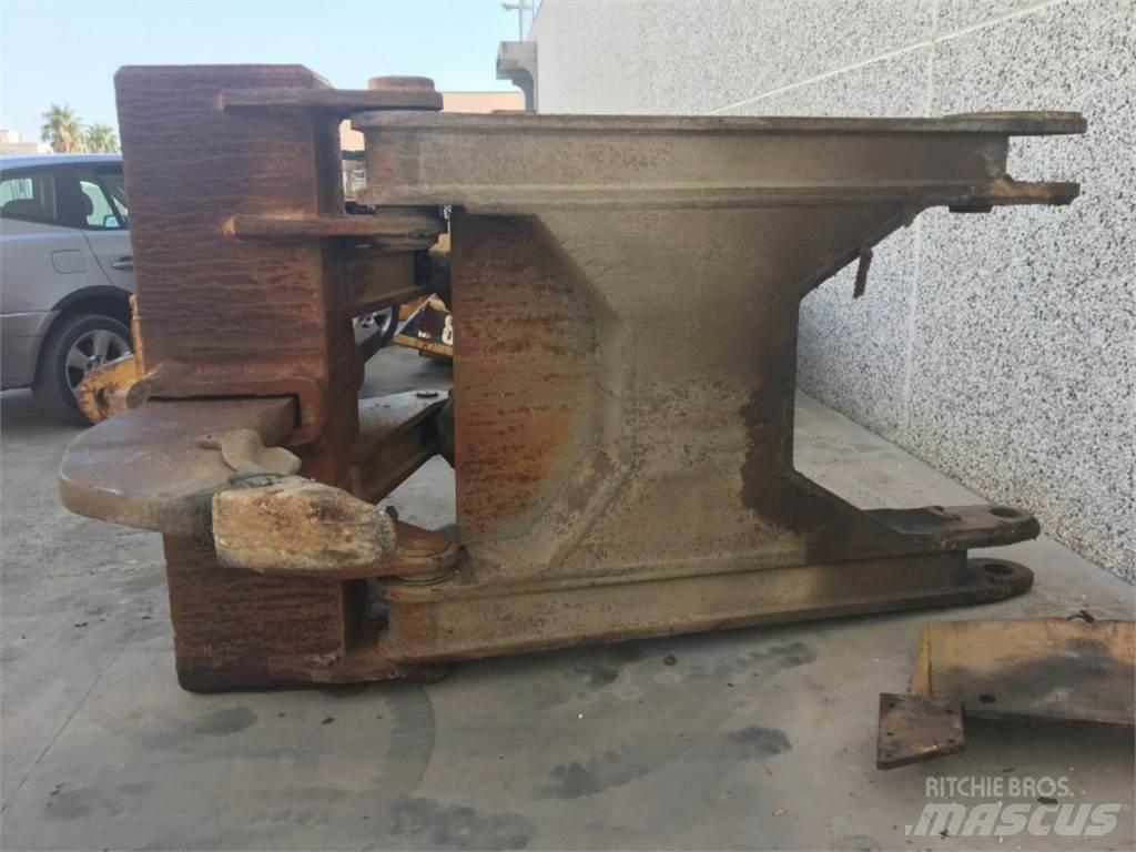 CAT  D8L Drugo