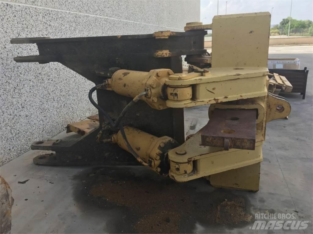 CAT  D8L Drugo