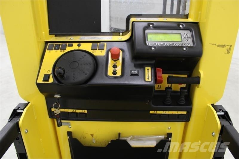 Hyster K1.0L Nizko dvižni komisionirni viličar