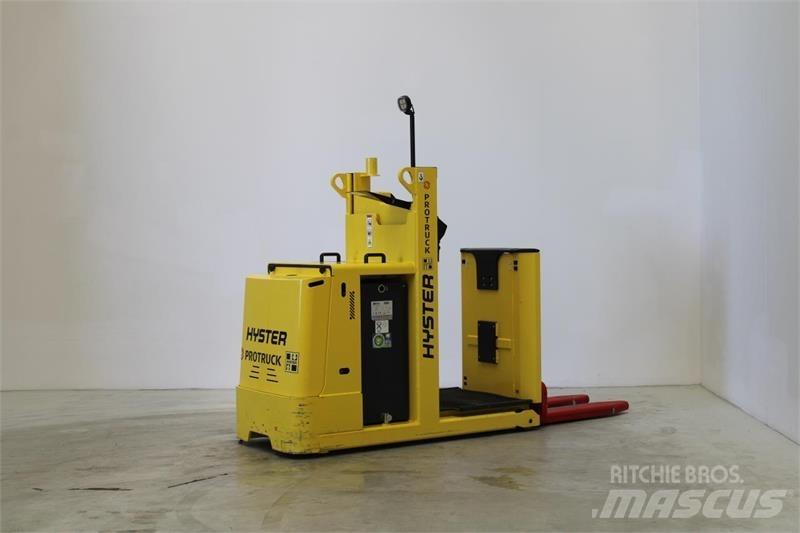 Hyster K1.0L Nizko dvižni komisionirni viličar