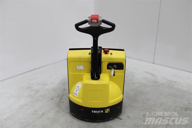 Hyster P1.6 Električni nizko dvižni viličar