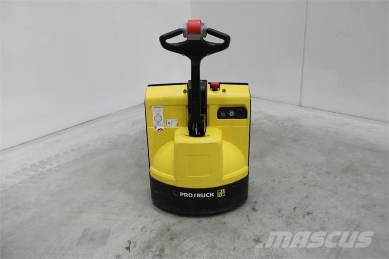 Hyster P1.6 Električni nizko dvižni viličar