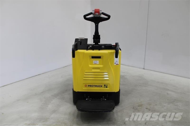 Hyster P2.0S Električni nizko dvižni viličar s stojiščem