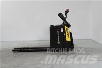 Hyster P2.0S Električni nizko dvižni viličar s stojiščem