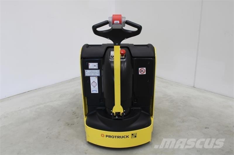 Hyster P3.0 Električni nizko dvižni viličar