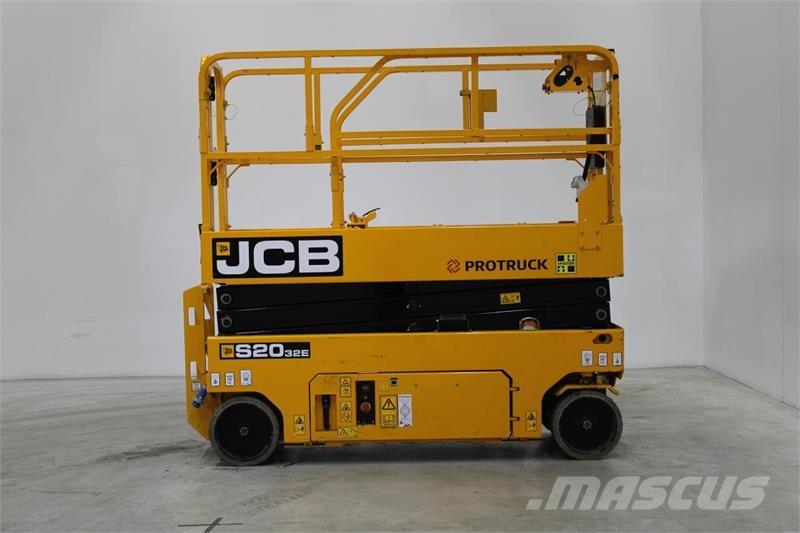 JCB S2032E Škarjaste dvižne ploščadi
