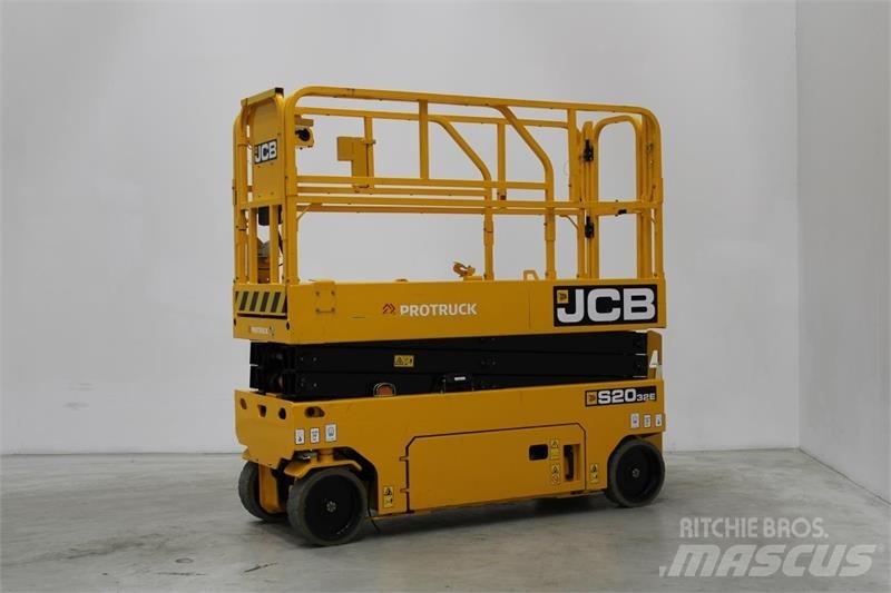JCB S2032E Škarjaste dvižne ploščadi