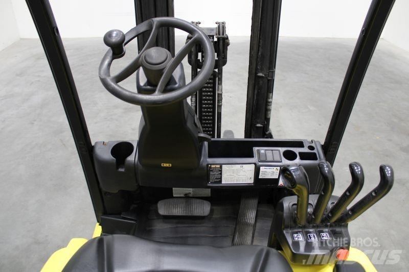 Yale ERP16VF Električni viličarji