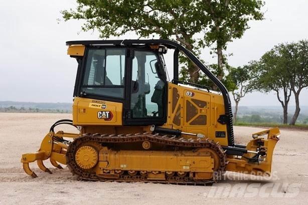 CAT D3 Buldožerji goseničarji