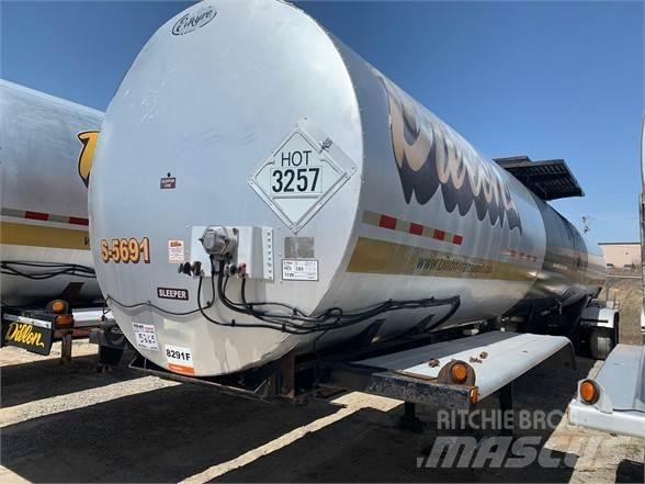 Etnyre STEEL 7,500 Polprikolice cisterne