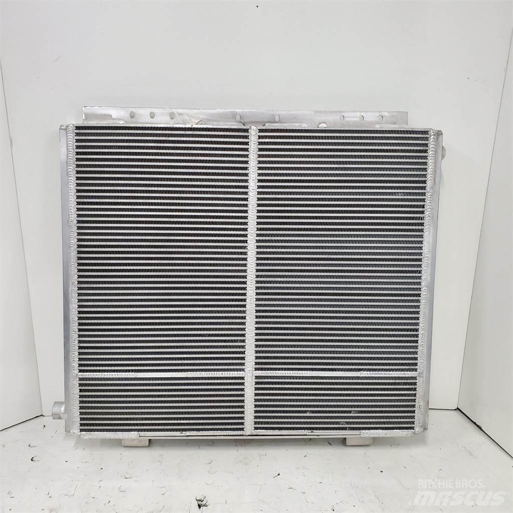 CAT 235 Radiatorji
