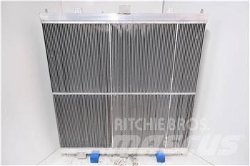 CAT 988F Radiatorji