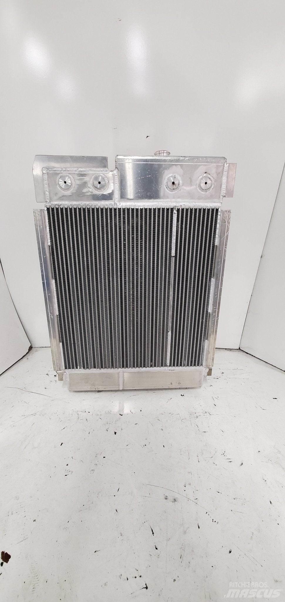 CAT D5 Radiatorji