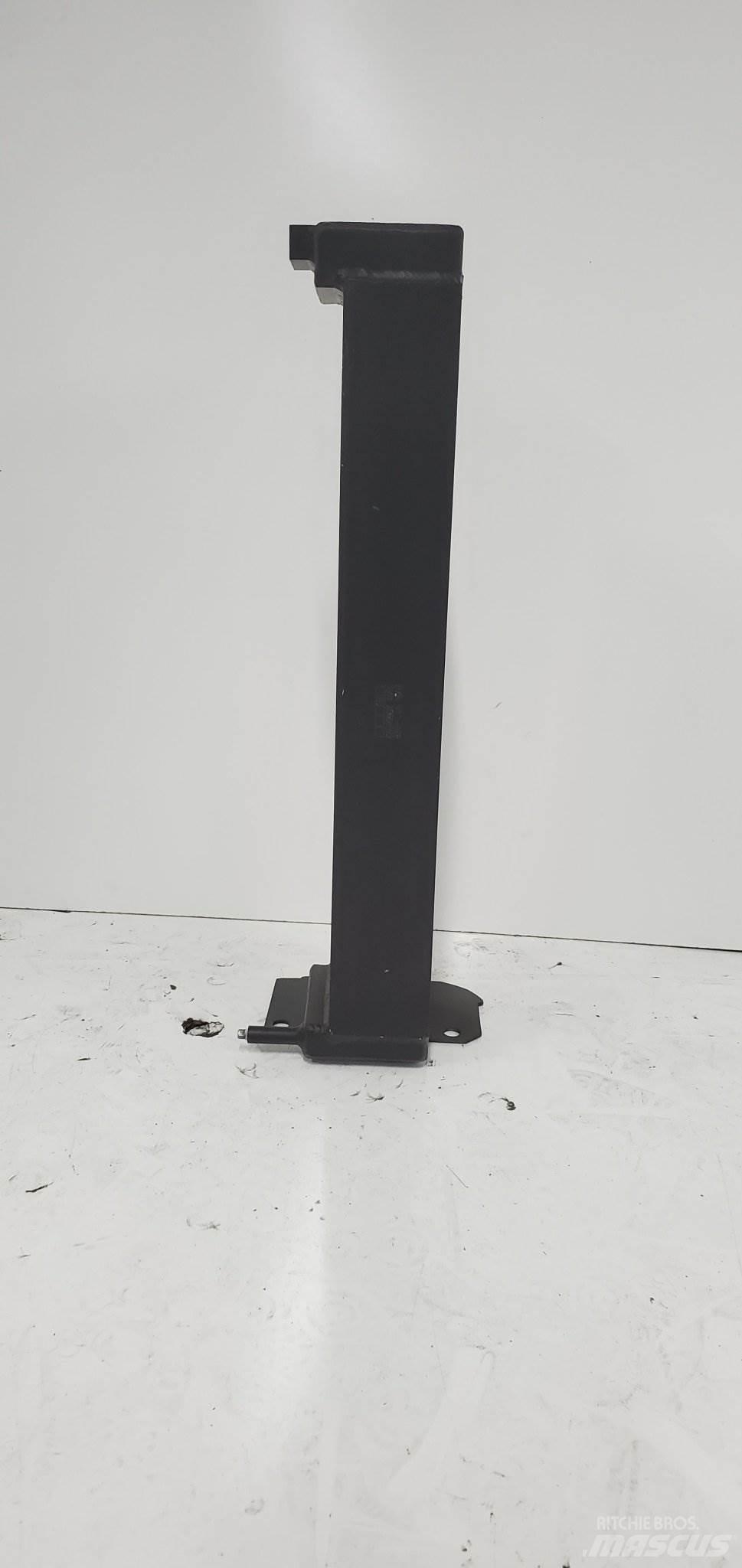 CAT D69U Radiatorji