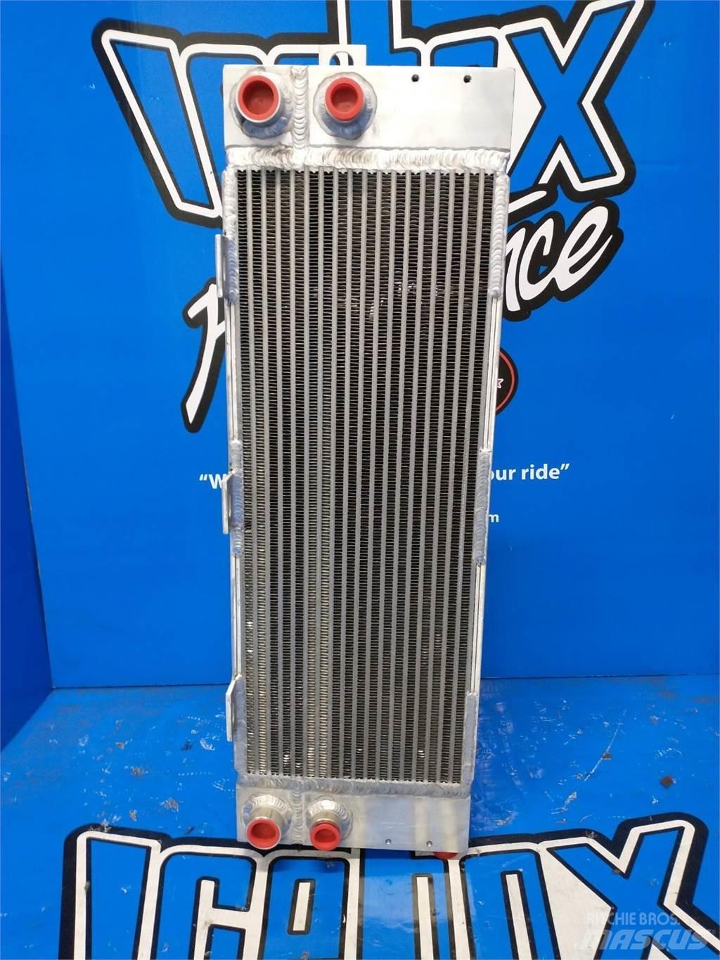 CAT TL642 Radiatorji