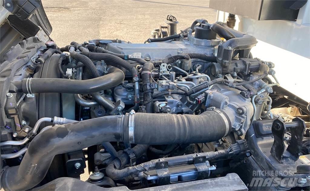 Isuzu NRR Komunalni tovornjaki