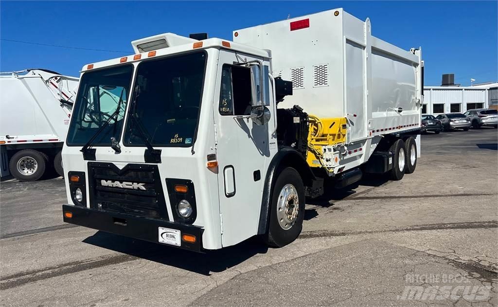 Mack LEU613 Komunalni tovornjaki