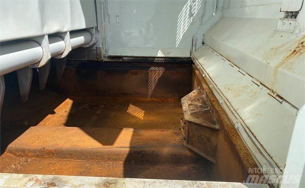 Mack LEU613 Komunalni tovornjaki