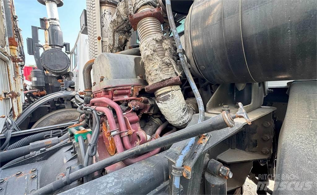 Mack LEU613 Komunalni tovornjaki