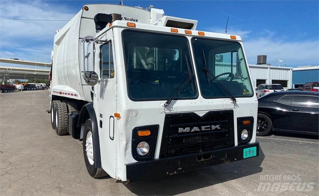 Mack LEU613 Komunalni tovornjaki