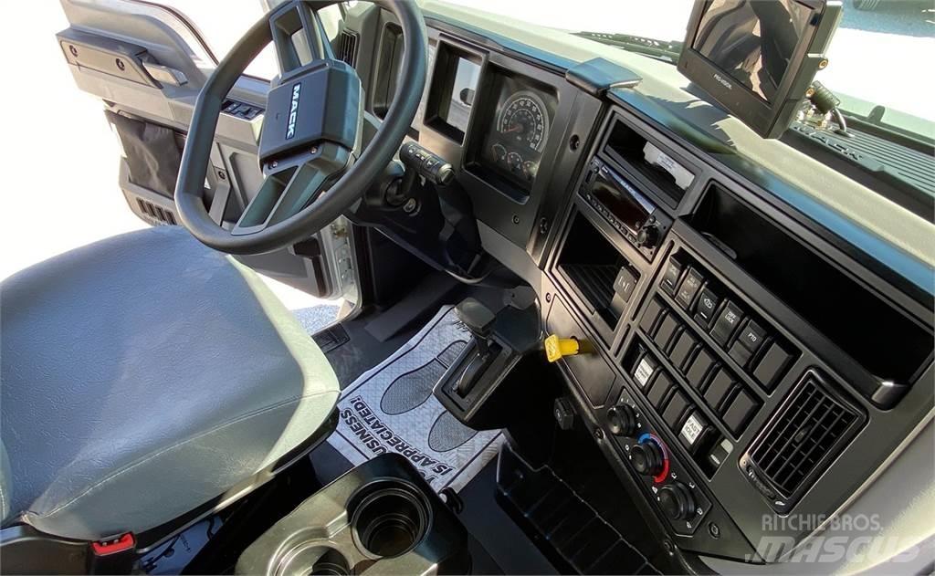 Mack MD6 Komunalni tovornjaki