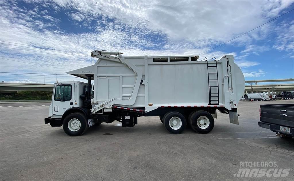 Mack MR688S Komunalni tovornjaki