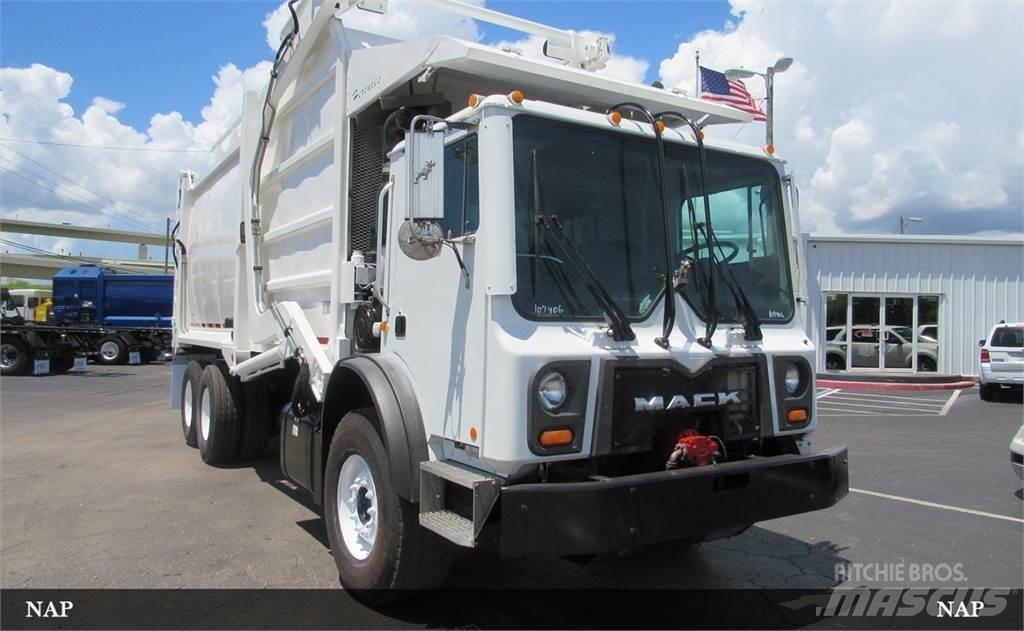 Mack MR688S Komunalni tovornjaki