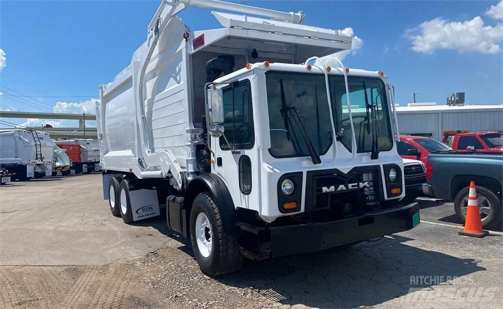 Mack MRU613 Komunalni tovornjaki