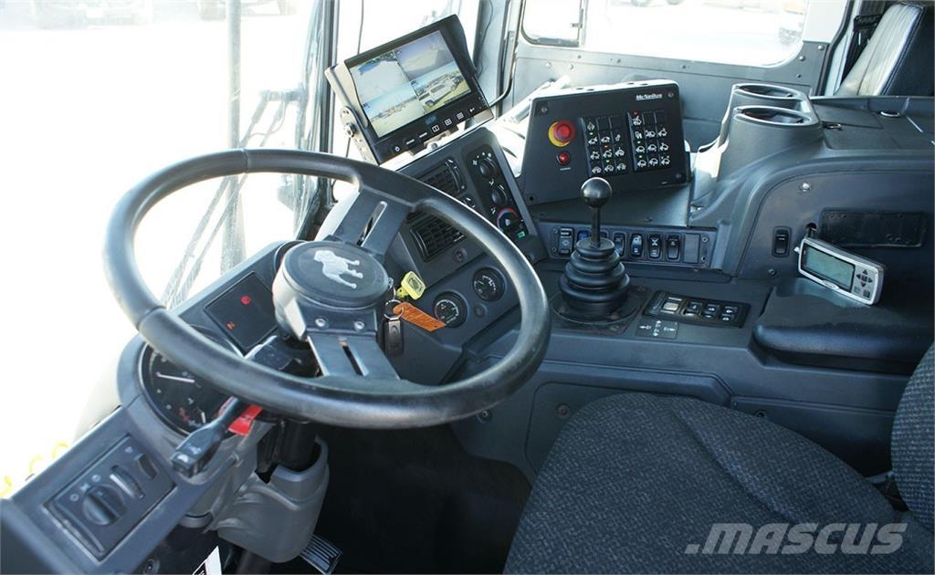 Mack MRU613 Komunalni tovornjaki