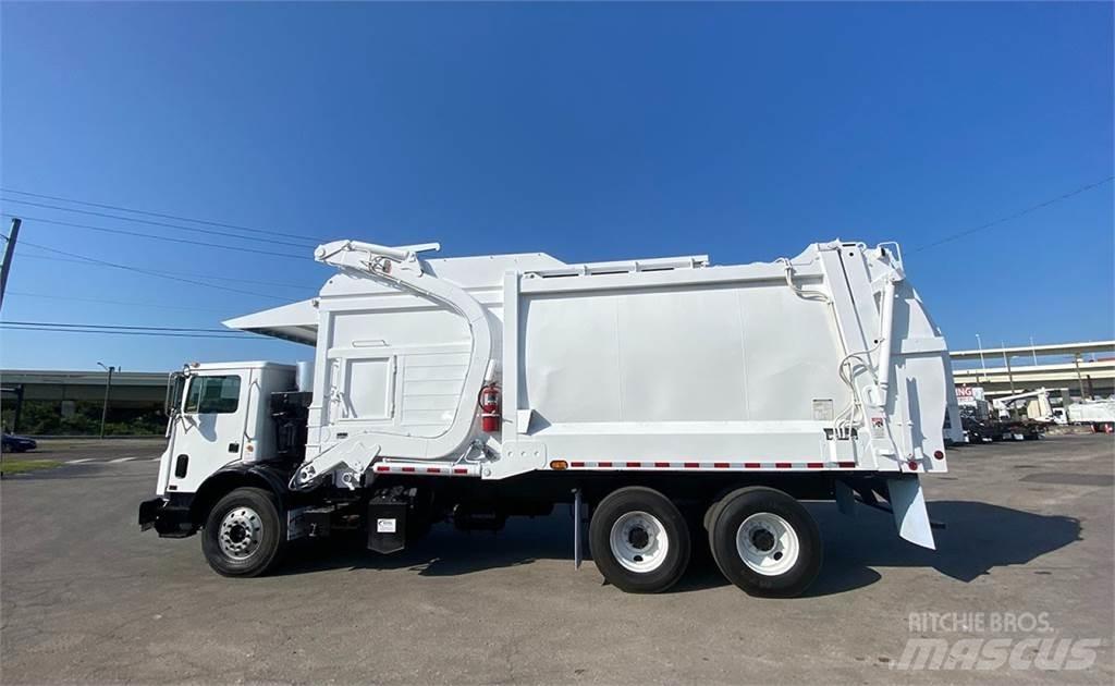 Mack MRU618 Komunalni tovornjaki